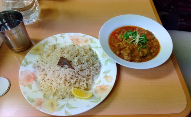 鶏とひよこ豆のカレー