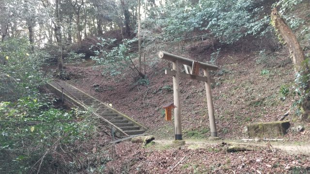 雲閣神社の鳥居