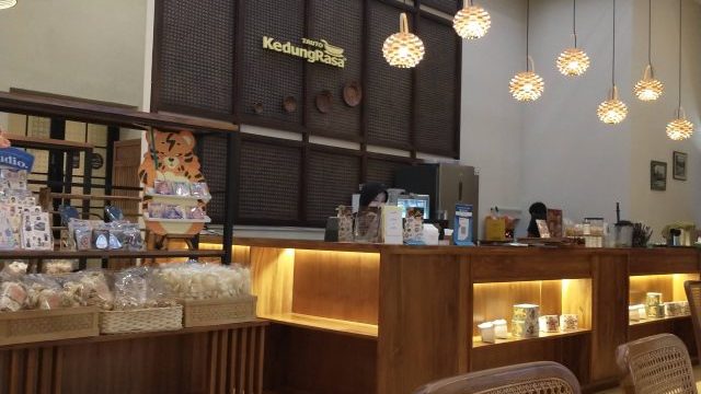 インドネシア　ジャカルタ　モナス　Pos Bloc Jakarta　Tauto Kedungrasa