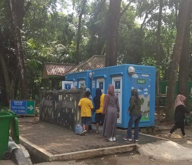 インドネシア ジャカルタ ラグナン動物園 トイレ