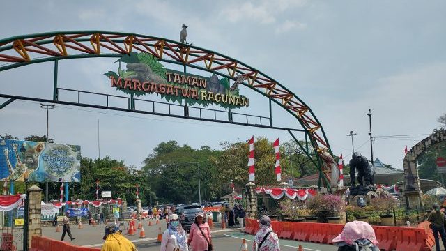 インドネシア ジャカルタ ラグナン動物園 入口