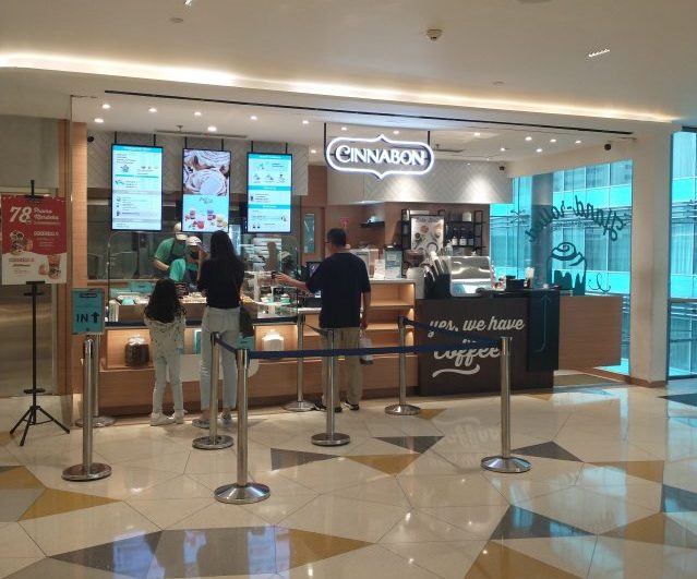 インドネシア ジャカルタ グランドインドネシア ウエストモール CINNABON(シナボン)