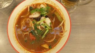 タイ屋台酒場ガムランディー トムヤム麺