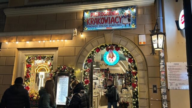 ポーランド・クラクフ「Pierogarnia Krakowiacy」