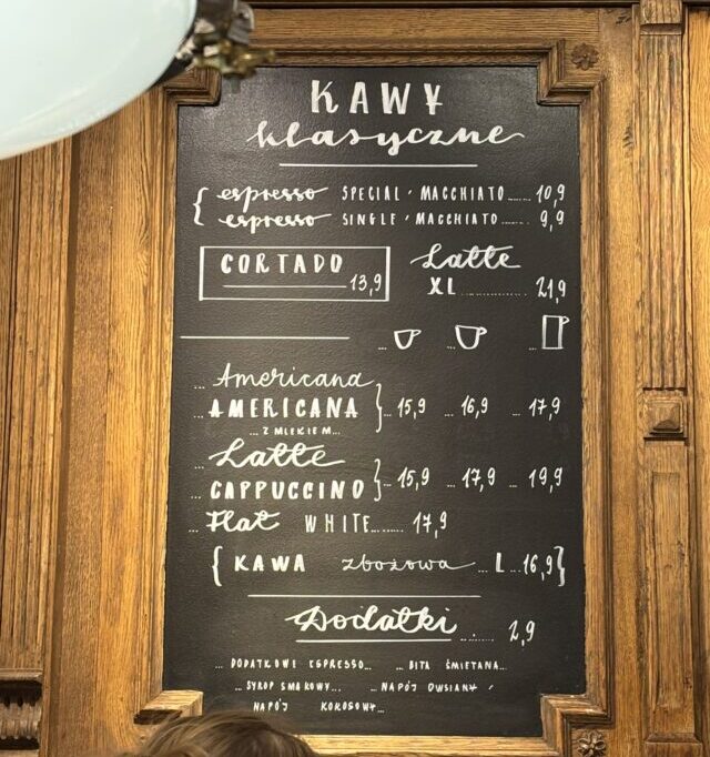 ポーランド・ワルシャワ カフェネロ メニュー①