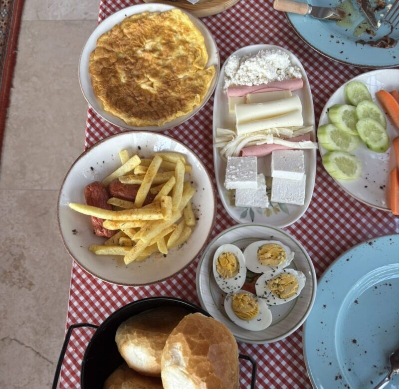 トルコ カッパドキア ギョレメ のおすすめホテル "yellow stone house"の朝食